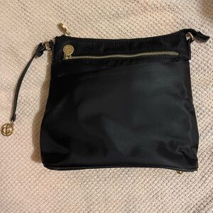 Mary & Martha crossbody